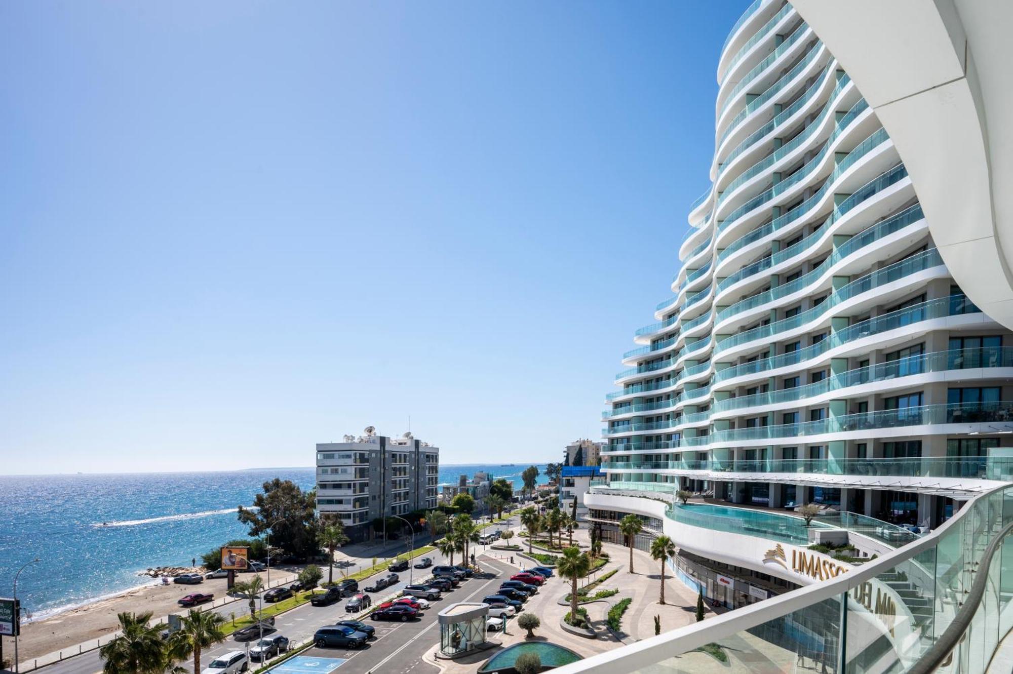 Định cư Đảo Síp: Dự án Limassol Del Mar