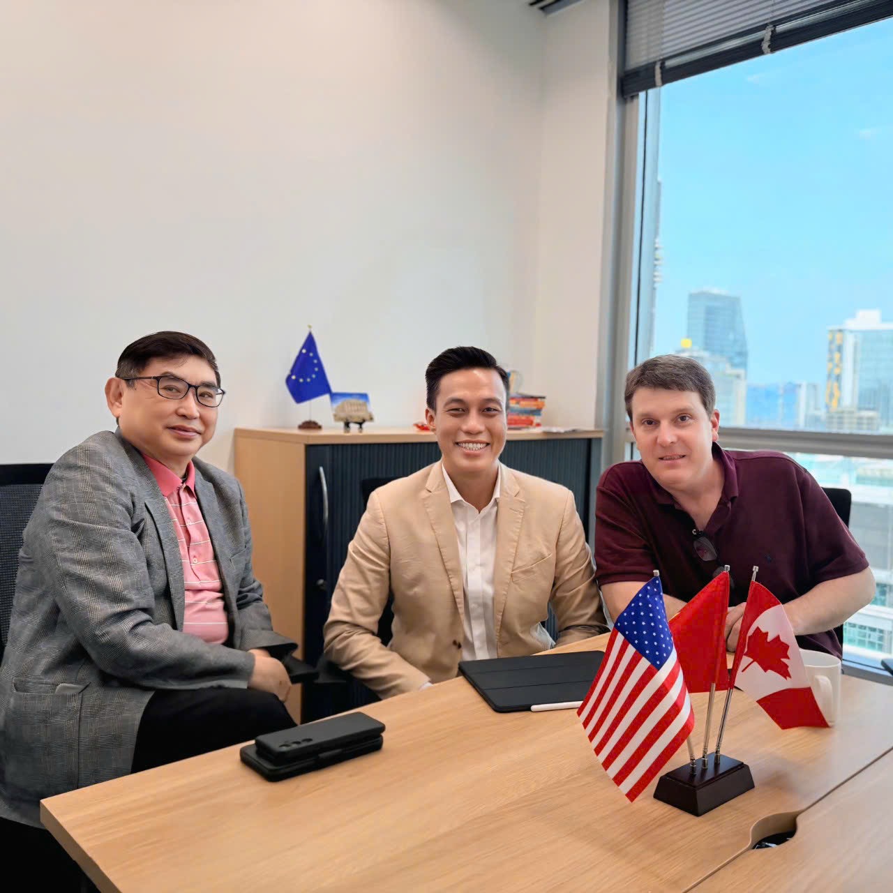 Đầu Tư Định Cư Mỹ EB-5 Có Rủi Ro? Tỷ Lệ Có Thẻ Xanh 100% - Luật Sư Trả Lời Thẳng Về Dự Án Voco Hotel 1 Chương trình định cư Mỹ diện EB5